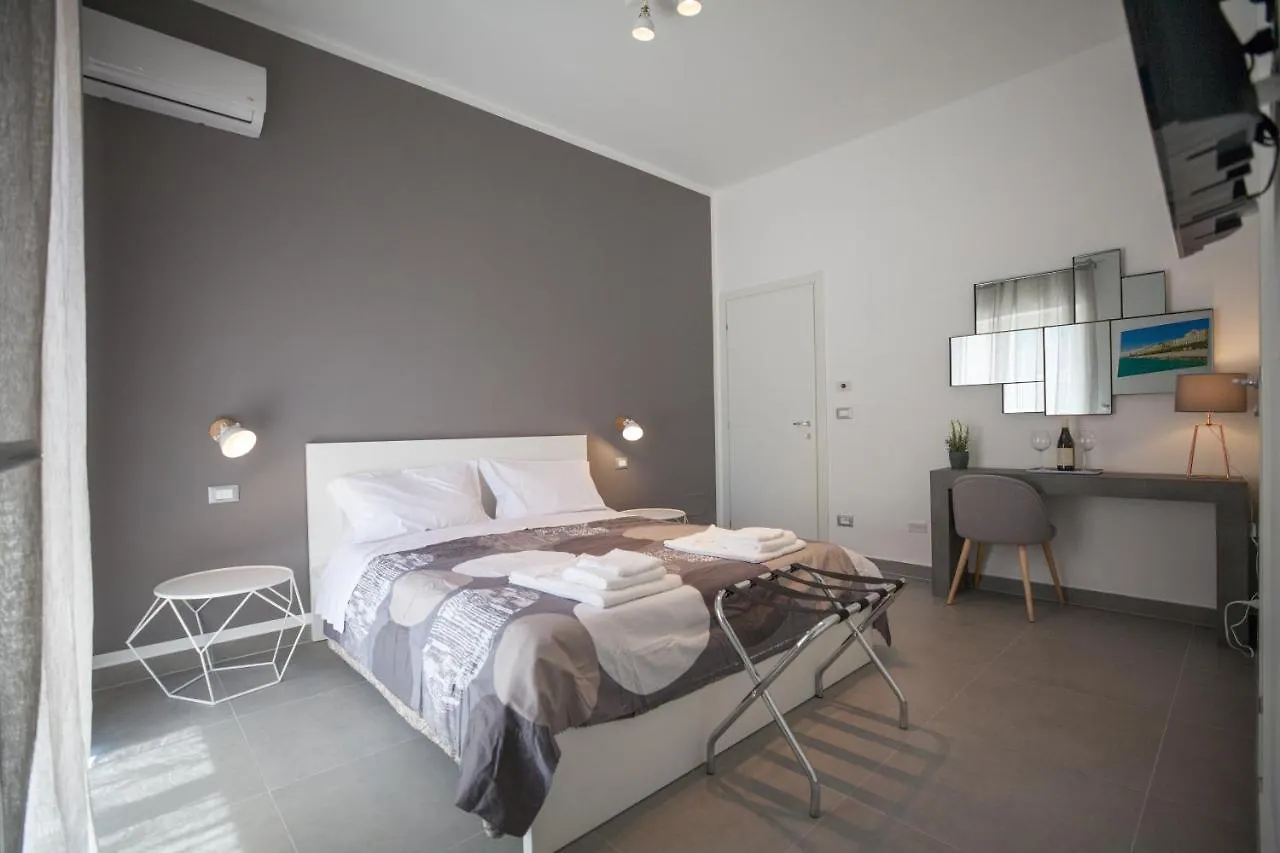 住宿加早餐酒店 Prometeo Rooms 锡拉库扎